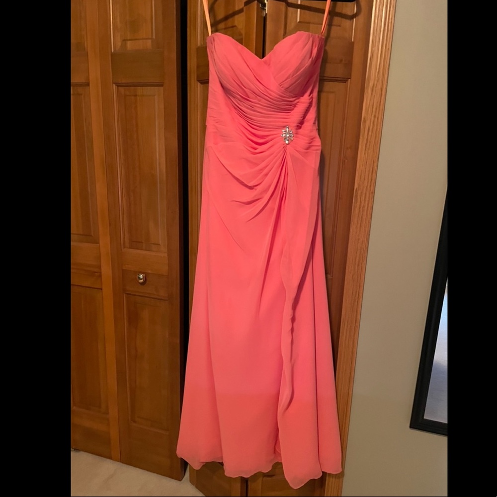 Bridesmaid/prom dress